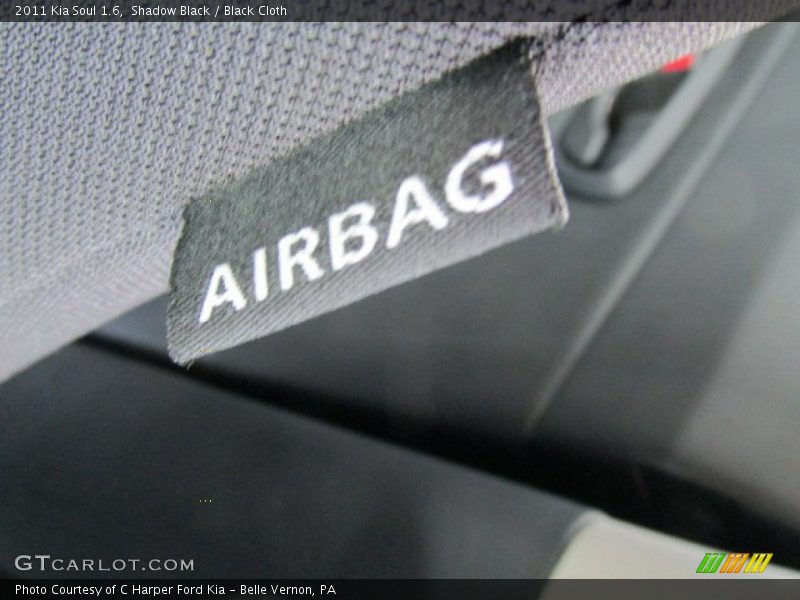 Shadow Black / Black Cloth 2011 Kia Soul 1.6