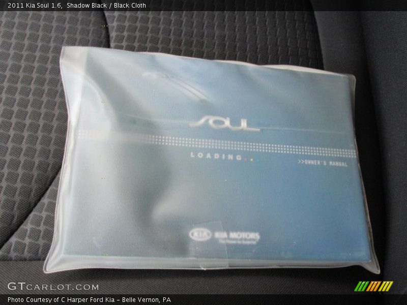 Shadow Black / Black Cloth 2011 Kia Soul 1.6