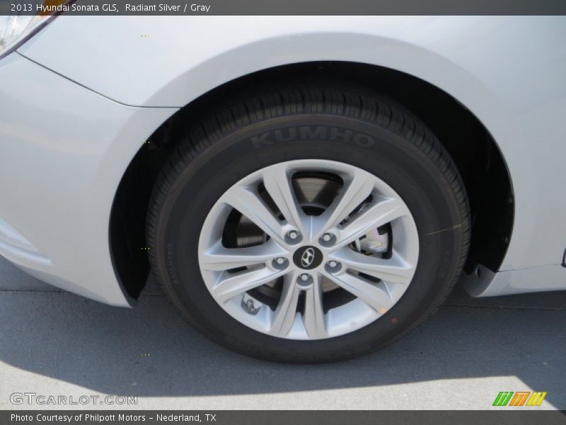 Radiant Silver / Gray 2013 Hyundai Sonata GLS