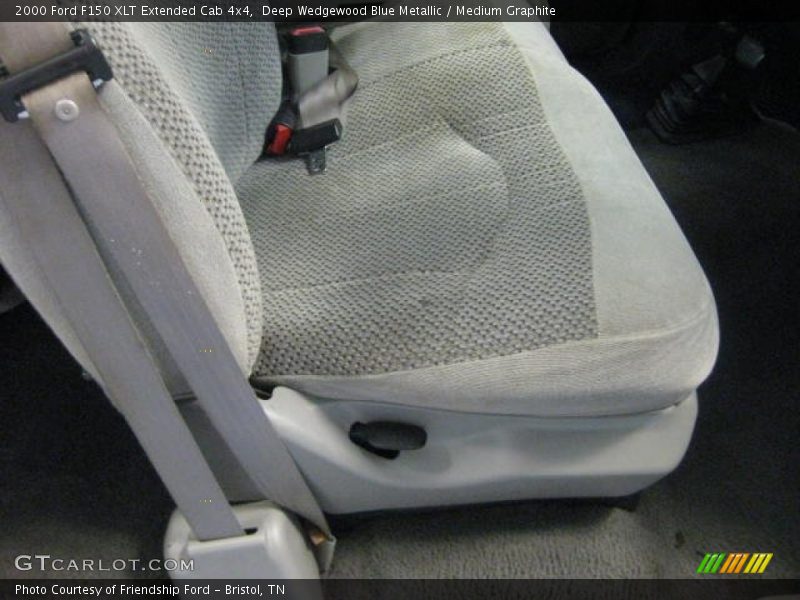 Deep Wedgewood Blue Metallic / Medium Graphite 2000 Ford F150 XLT Extended Cab 4x4