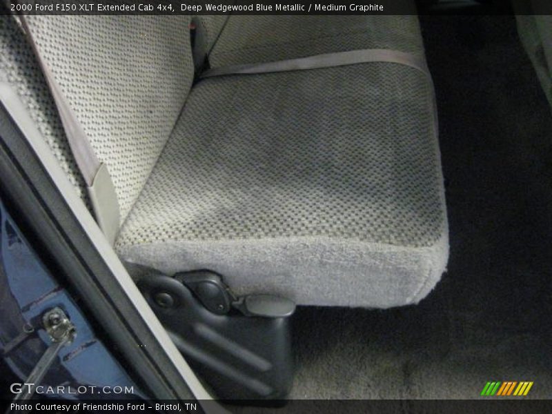 Deep Wedgewood Blue Metallic / Medium Graphite 2000 Ford F150 XLT Extended Cab 4x4