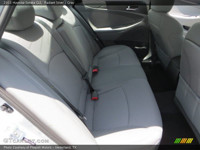 Radiant Silver / Gray 2013 Hyundai Sonata GLS