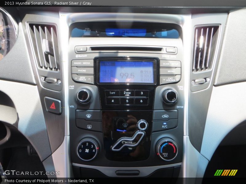 Radiant Silver / Gray 2013 Hyundai Sonata GLS