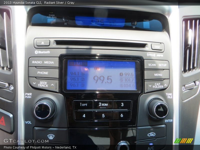 Radiant Silver / Gray 2013 Hyundai Sonata GLS