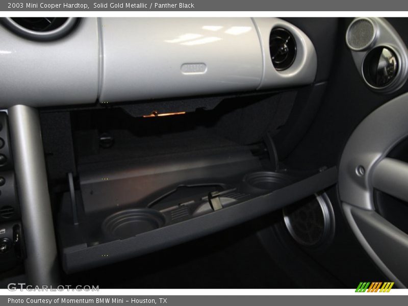 Solid Gold Metallic / Panther Black 2003 Mini Cooper Hardtop