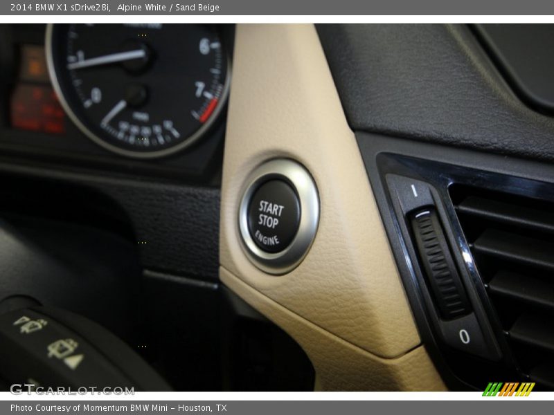 Alpine White / Sand Beige 2014 BMW X1 sDrive28i
