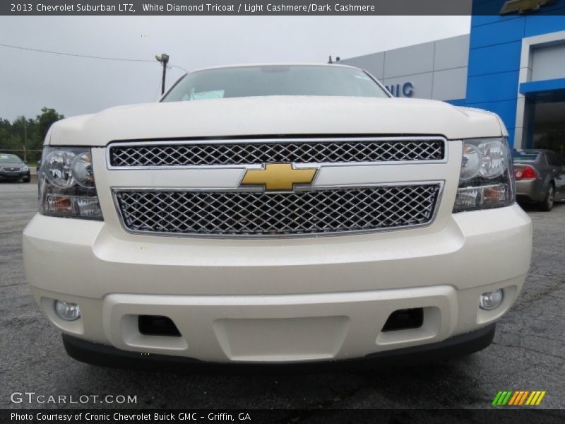 White Diamond Tricoat / Light Cashmere/Dark Cashmere 2013 Chevrolet Suburban LTZ