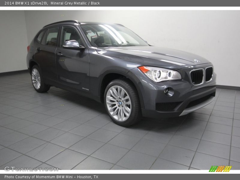 Mineral Grey Metallic / Black 2014 BMW X1 sDrive28i