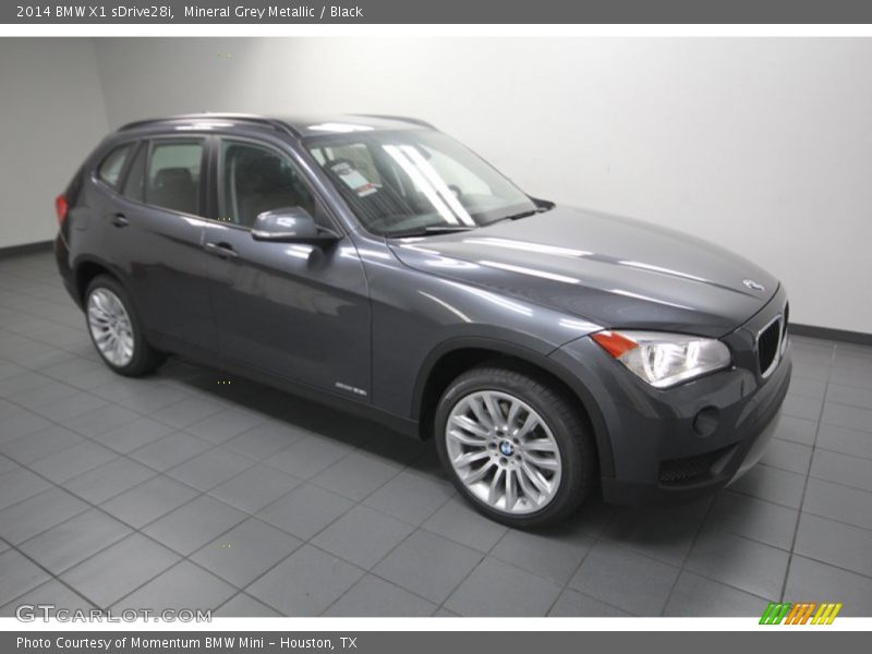 Mineral Grey Metallic / Black 2014 BMW X1 sDrive28i