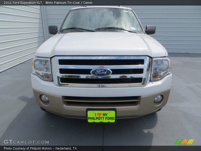White Platinum Tri-Coat / Camel 2013 Ford Expedition XLT