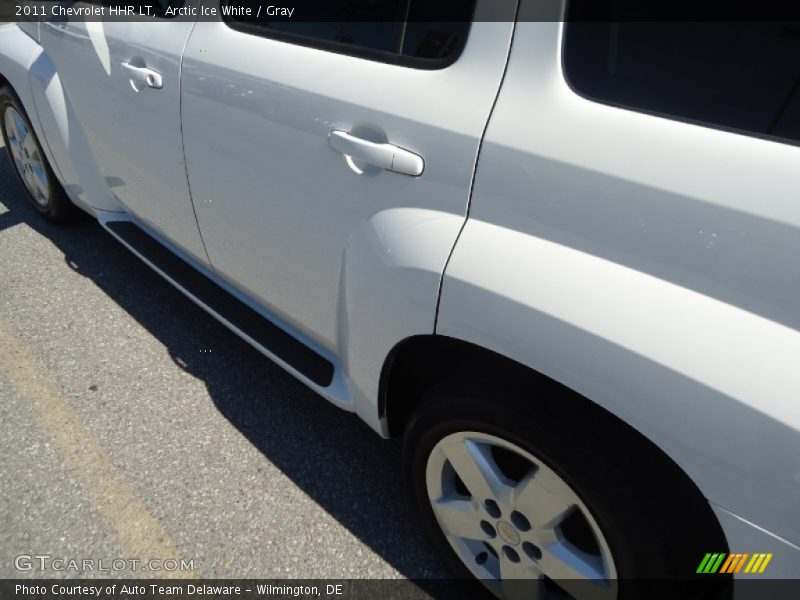 Arctic Ice White / Gray 2011 Chevrolet HHR LT
