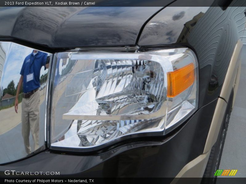 Kodiak Brown / Camel 2013 Ford Expedition XLT