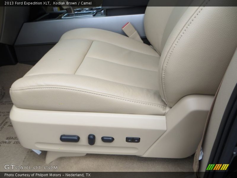 Kodiak Brown / Camel 2013 Ford Expedition XLT