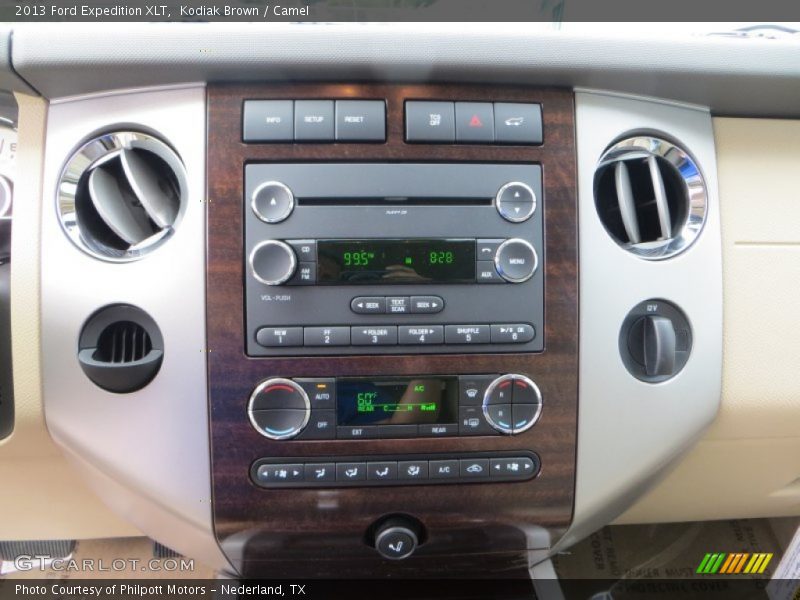Kodiak Brown / Camel 2013 Ford Expedition XLT