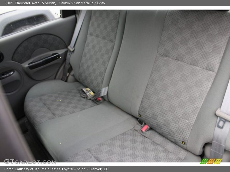 Galaxy Silver Metallic / Gray 2005 Chevrolet Aveo LS Sedan