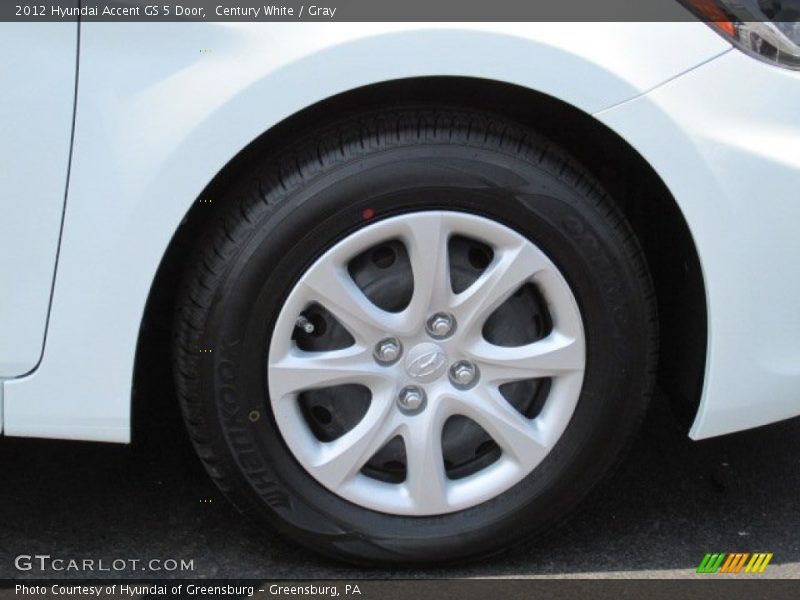 Century White / Gray 2012 Hyundai Accent GS 5 Door