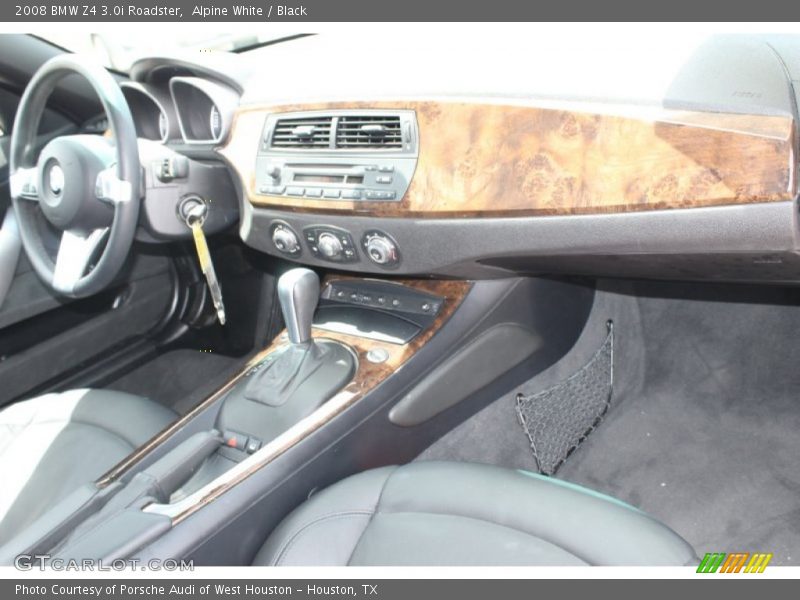 Alpine White / Black 2008 BMW Z4 3.0i Roadster