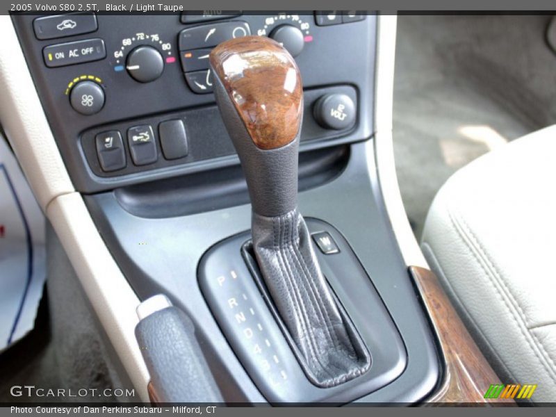  2005 S80 2.5T 5 Speed Automatic Shifter