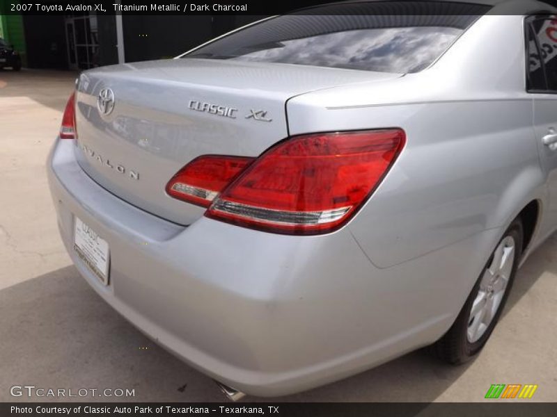 Titanium Metallic / Dark Charcoal 2007 Toyota Avalon XL