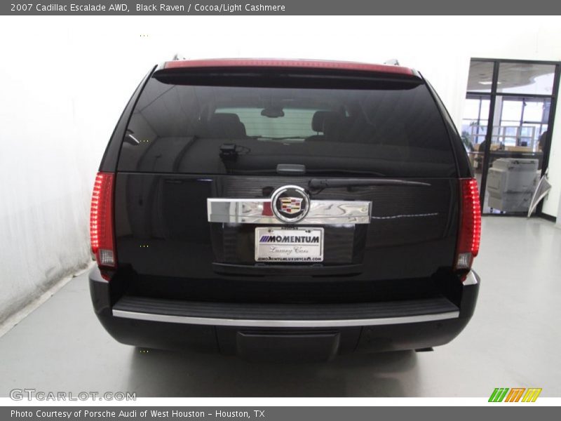 Black Raven / Cocoa/Light Cashmere 2007 Cadillac Escalade AWD