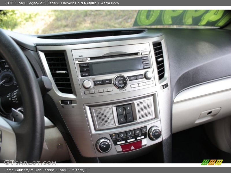 Harvest Gold Metallic / Warm Ivory 2010 Subaru Legacy 2.5i Sedan