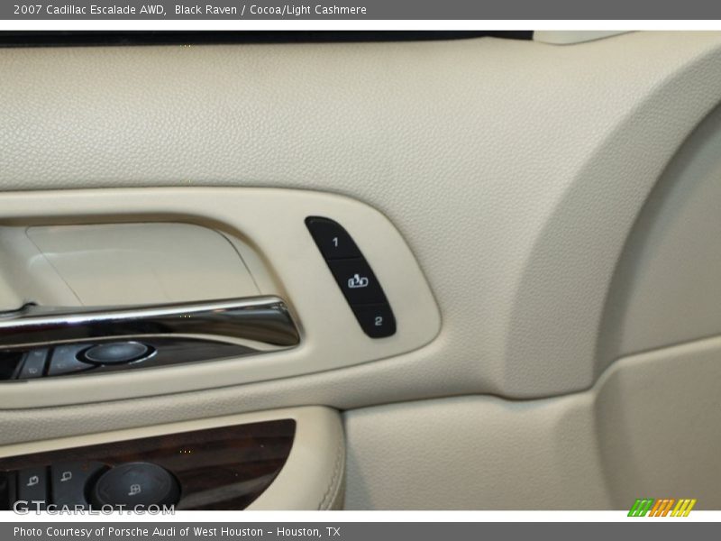 Black Raven / Cocoa/Light Cashmere 2007 Cadillac Escalade AWD