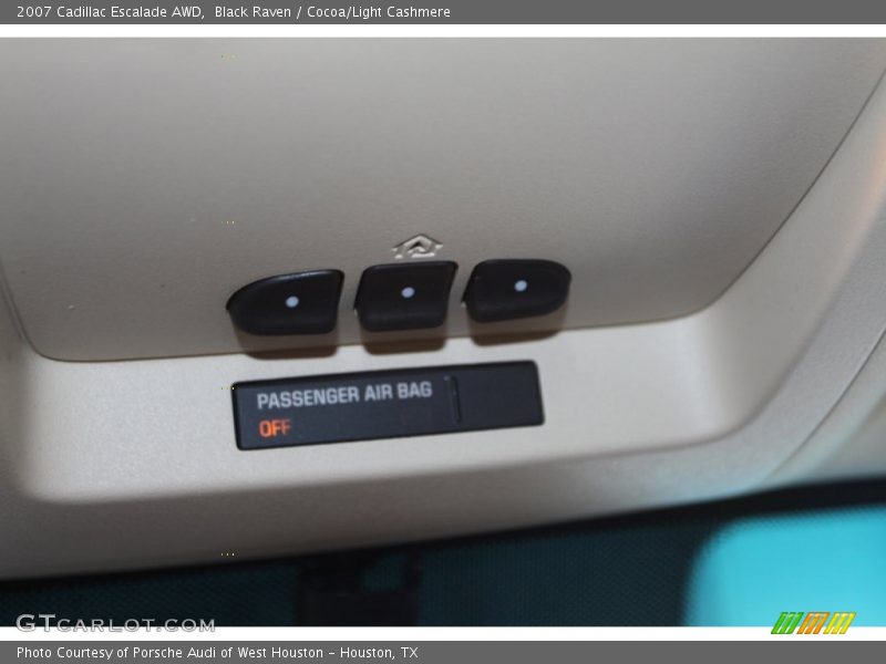 Black Raven / Cocoa/Light Cashmere 2007 Cadillac Escalade AWD