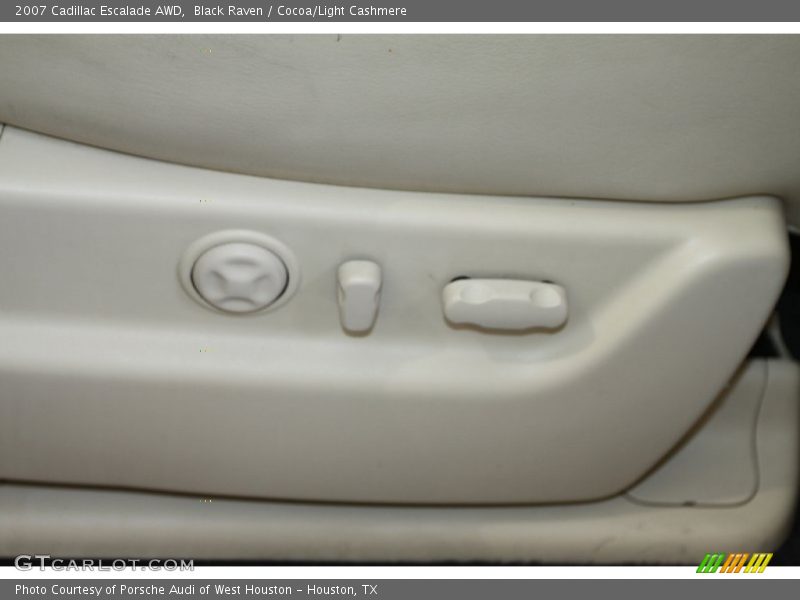 Black Raven / Cocoa/Light Cashmere 2007 Cadillac Escalade AWD