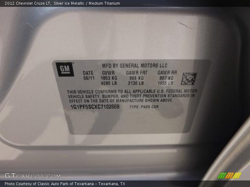 Silver Ice Metallic / Medium Titanium 2012 Chevrolet Cruze LT