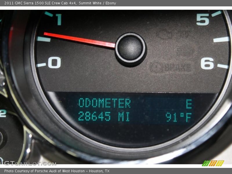 Summit White / Ebony 2011 GMC Sierra 1500 SLE Crew Cab 4x4