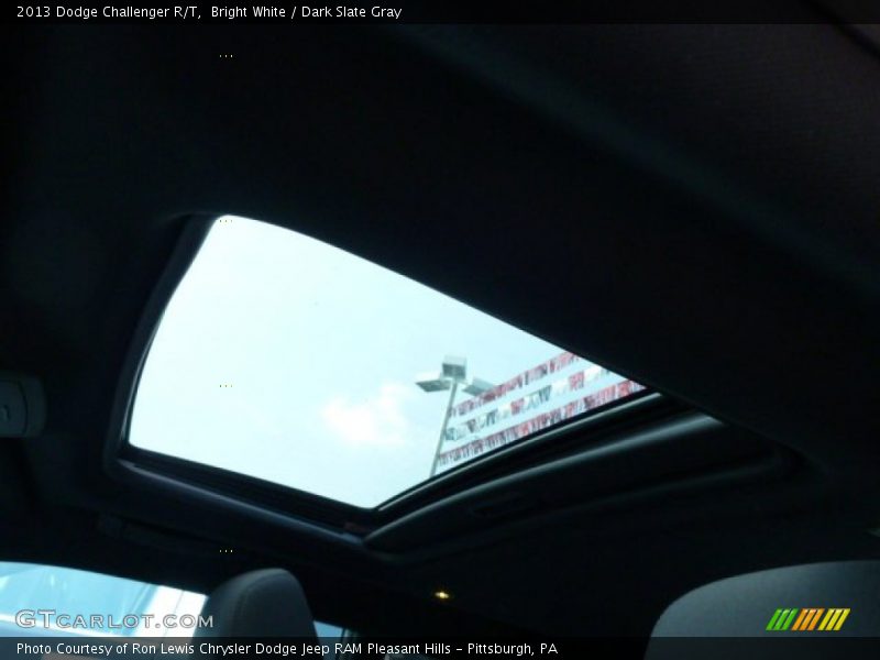 Bright White / Dark Slate Gray 2013 Dodge Challenger R/T