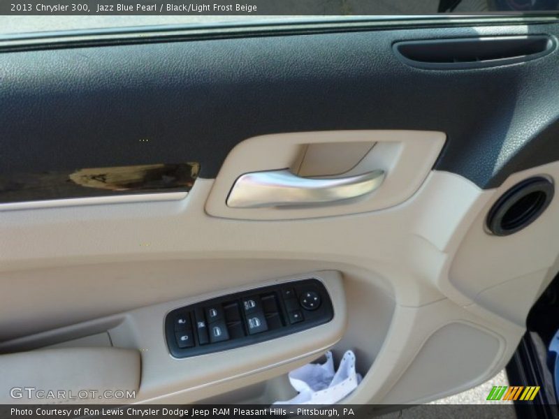 Jazz Blue Pearl / Black/Light Frost Beige 2013 Chrysler 300