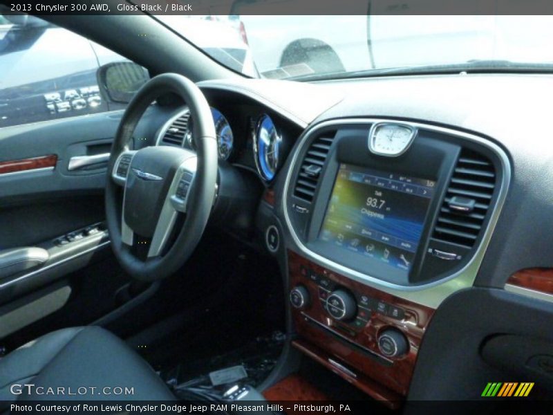 Gloss Black / Black 2013 Chrysler 300 AWD