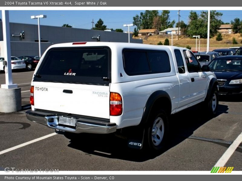 Super White / Oak 2004 Toyota Tacoma V6 Xtracab 4x4