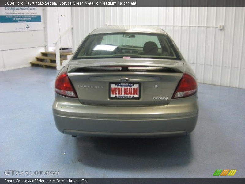 Spruce Green Metallic / Medium Parchment 2004 Ford Taurus SES Sedan