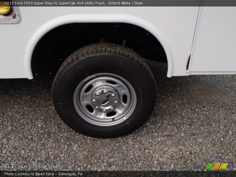 Oxford White / Steel 2013 Ford F350 Super Duty XL SuperCab 4x4 Utility Truck