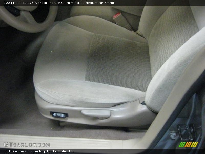 Spruce Green Metallic / Medium Parchment 2004 Ford Taurus SES Sedan