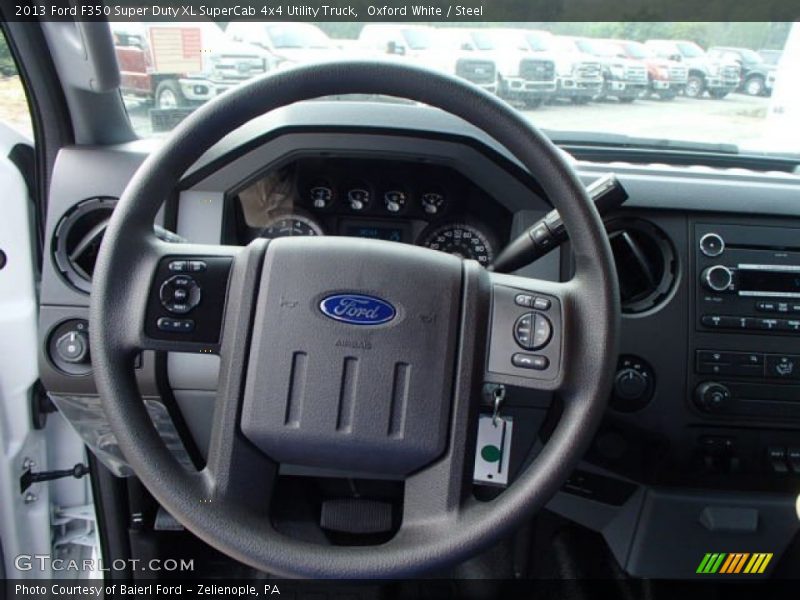  2013 F350 Super Duty XL SuperCab 4x4 Utility Truck Steering Wheel