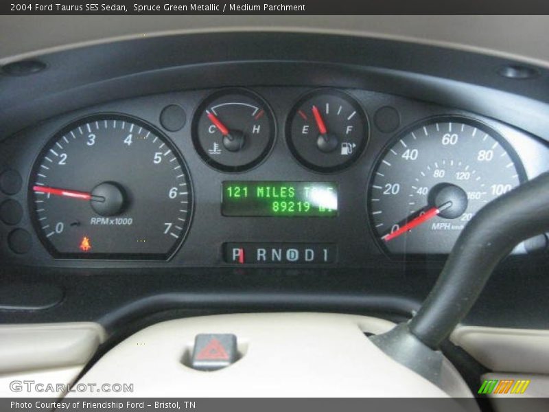 Spruce Green Metallic / Medium Parchment 2004 Ford Taurus SES Sedan