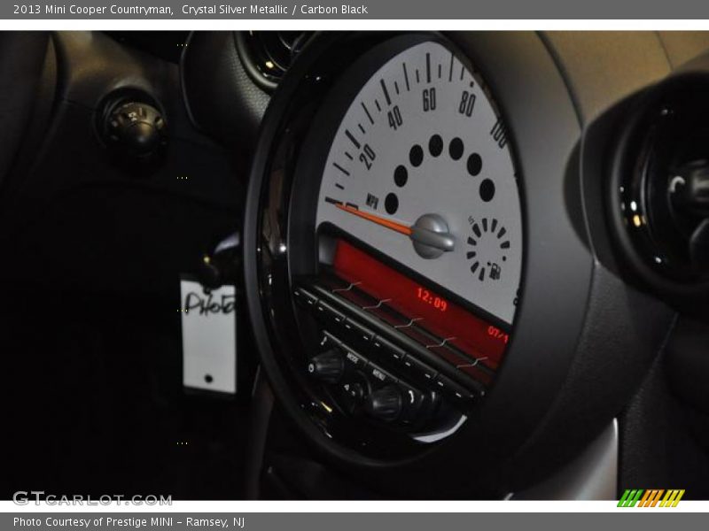 Crystal Silver Metallic / Carbon Black 2013 Mini Cooper Countryman