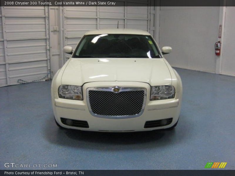 Cool Vanilla White / Dark Slate Gray 2008 Chrysler 300 Touring