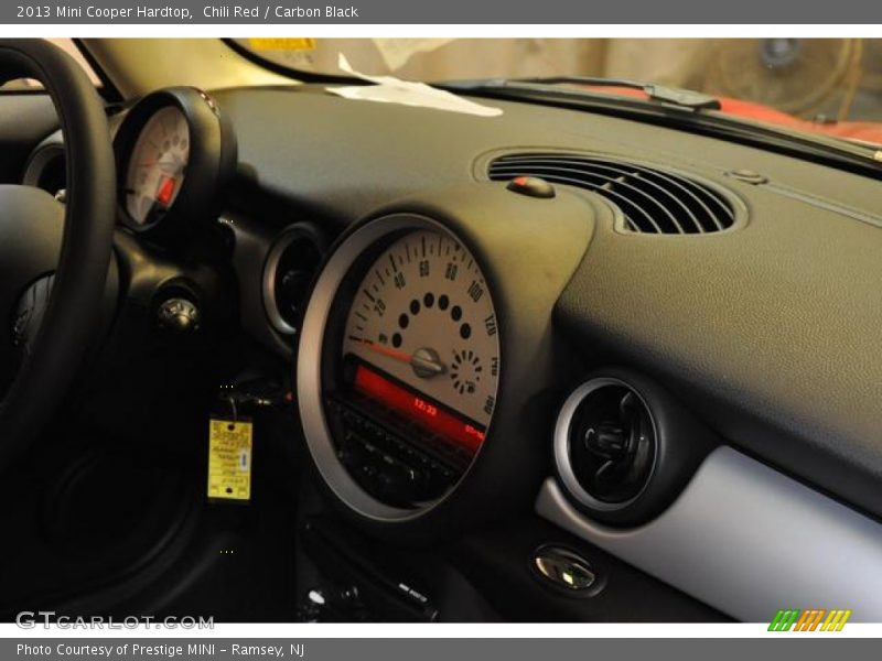 Chili Red / Carbon Black 2013 Mini Cooper Hardtop