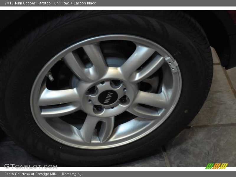Chili Red / Carbon Black 2013 Mini Cooper Hardtop
