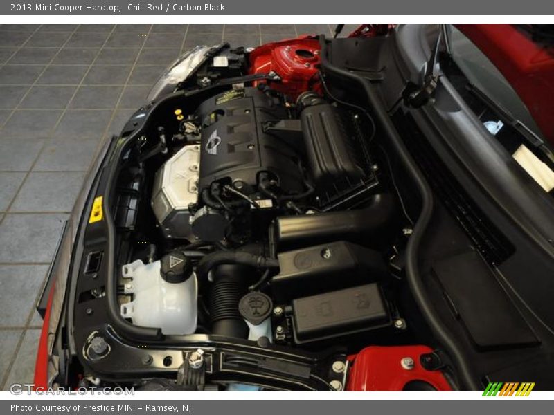 Chili Red / Carbon Black 2013 Mini Cooper Hardtop
