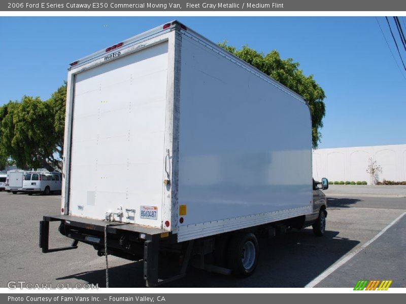 Fleet Gray Metallic / Medium Flint 2006 Ford E Series Cutaway E350 Commercial Moving Van