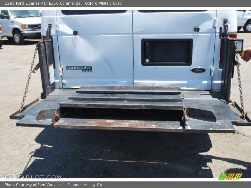 Oxford White / Grey 1998 Ford E Series Van E350 Commercial