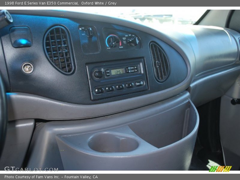 Oxford White / Grey 1998 Ford E Series Van E350 Commercial