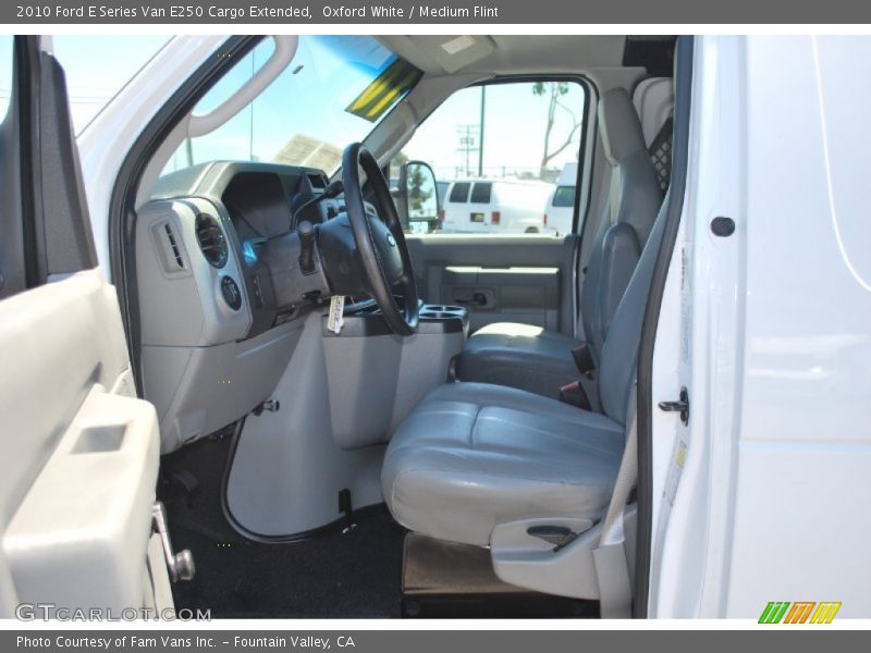 Oxford White / Medium Flint 2010 Ford E Series Van E250 Cargo Extended