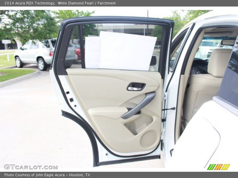 White Diamond Pearl / Parchment 2014 Acura RDX Technology