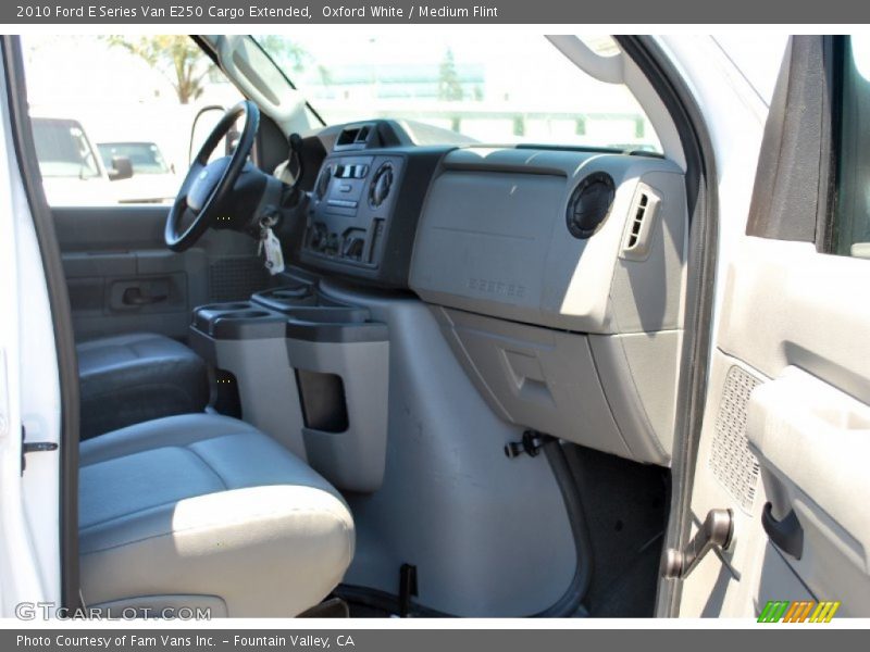 Oxford White / Medium Flint 2010 Ford E Series Van E250 Cargo Extended